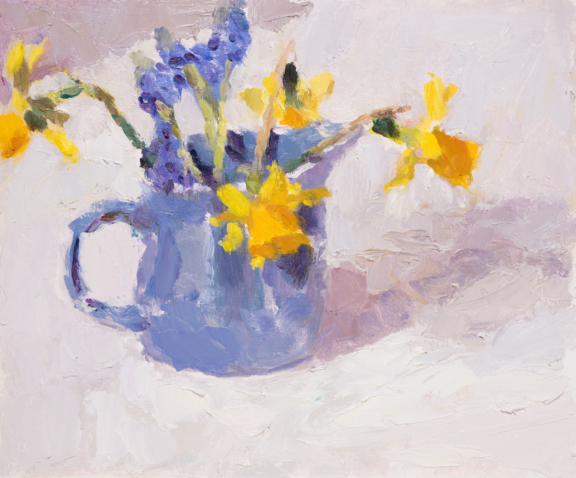 Grape Hyacinths and Daffodils in a Blue Jug by Lynne Cartlidge